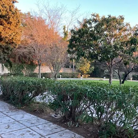 Comme A La Maison Apartmán